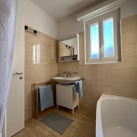 Casa Medusa - Con Piscina, A 2 Minuti Dalla Stazione Verscio